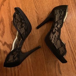 Black heels with lace detail